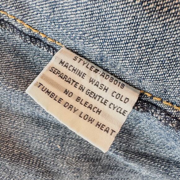 Adik+D, Floral Embroidered Denim Sleeveless Button Up Western Top-Women's Medium - Picture 10 of 10